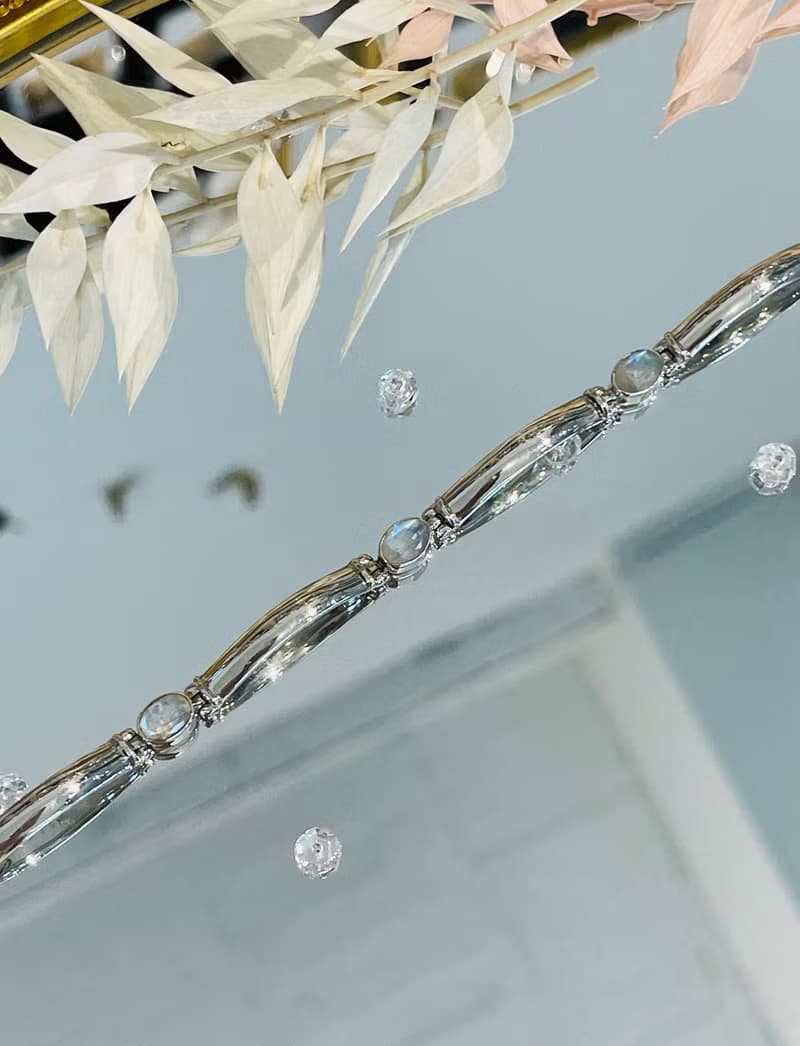 四段式鐲式天然彩虹月光石實心手鍊人緣桃花增加個人魅力