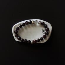 Zhu.handcrafted__Darken__純銀/天然石/石榴石