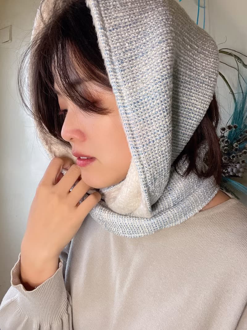 淺藍小香毛呢  刷毛圍脖 圍巾