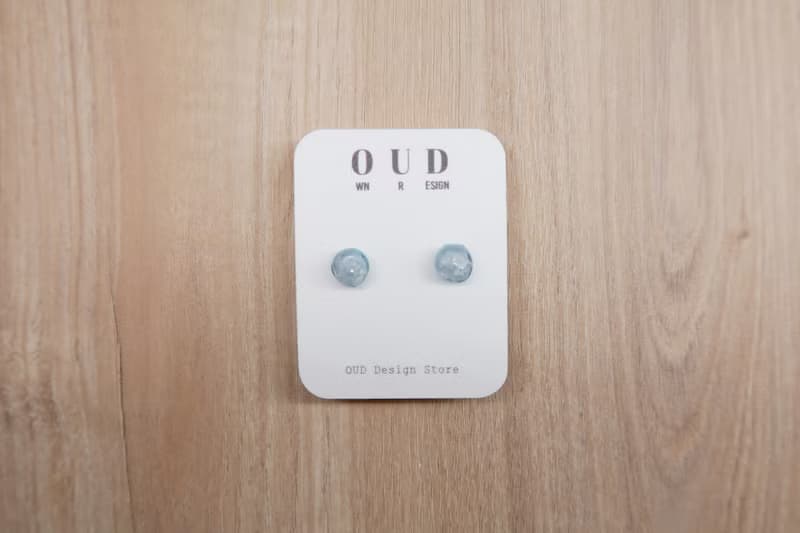 OUD原創. 手工飾品. 凝系列.粉藍珍珠白岩小耳環/耳夾