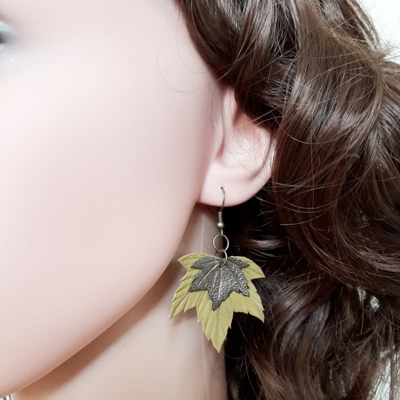 耳環 green leather earrings for her Leather women's jewelry