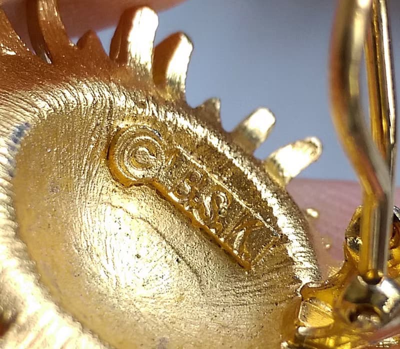 Vintage Jewelry 西洋古董飾品 BSK 黃金向日葵 夾式耳環