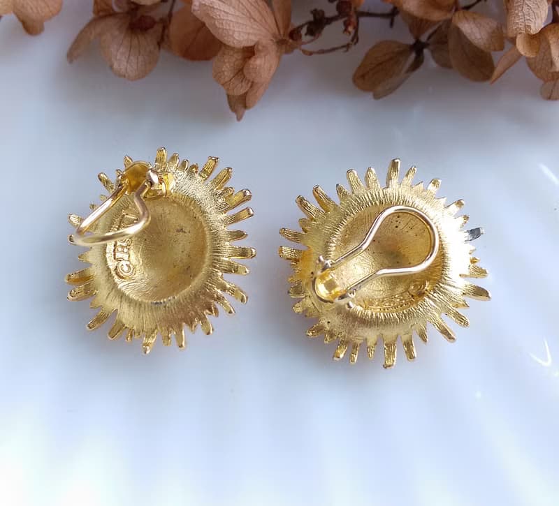 Vintage Jewelry 西洋古董飾品 BSK 黃金向日葵 夾式耳環