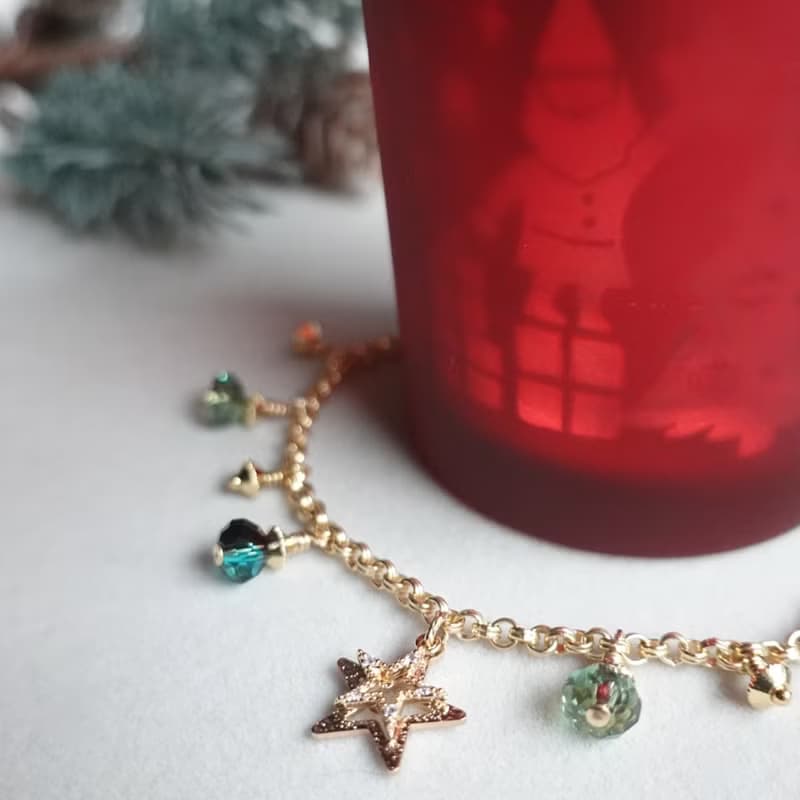 冬日盛典 - 漸層綠水晶星星手鍊