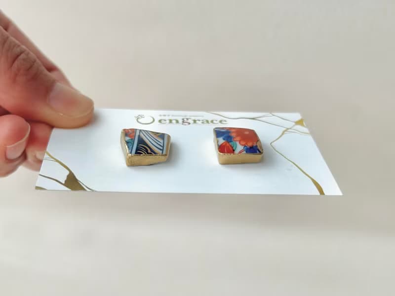 【金具が選べる】有田焼　金継ぎ　ピアス　イヤリング　花柄　和柄　伝統工芸　No.147