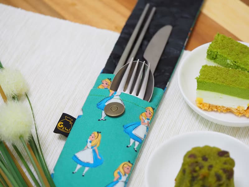 【Gi LAI】6.5*26Cm環保雙層筷袋 餐具袋-愛莉絲女孩