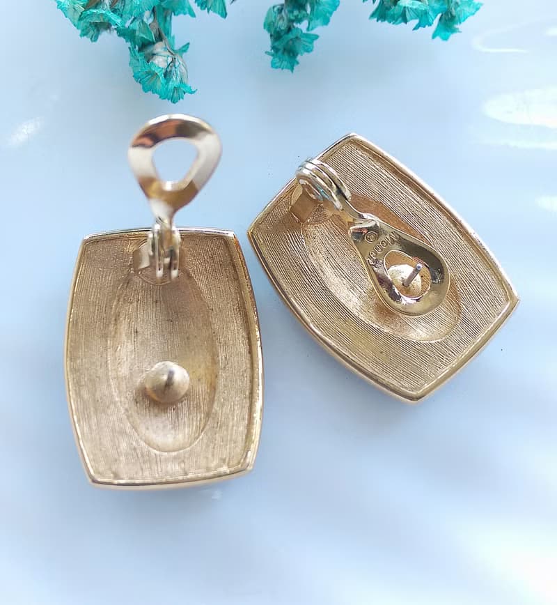 Vintage Jewelry 西洋古董飾品  MONET 經典 針式耳環