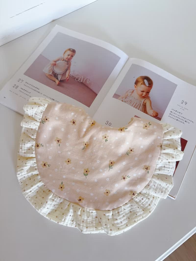 花漾晨曦 Blooming Dawn 荷葉圍兜髮帶 滿月禮盒 嬰兒禮盒 周歲禮