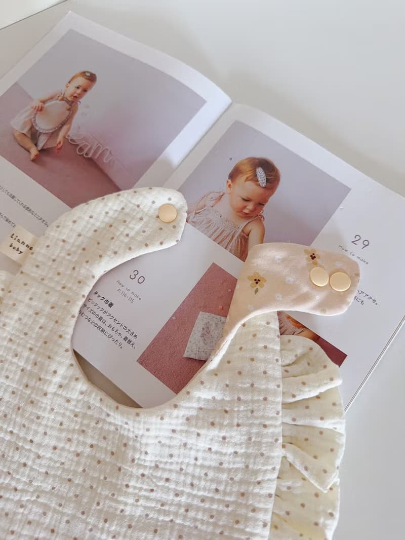 花漾晨曦 Blooming Dawn 荷葉圍兜髮帶 滿月禮盒 嬰兒禮盒 周歲禮