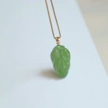 天然和田玉碧玉葉子吊墜項鏈鎖骨鏈18k金鑲嵌金枝玉葉生日禮物