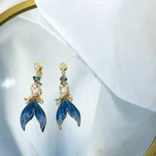 Thetis' Royal Azure Earrings | 蘇忒的皇家耳飾