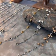 珍珠小花園手鍊(黃金珍珠)  不鏽鋼手鍊 細鍊