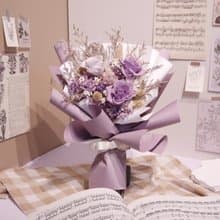 【中型永生玫瑰花束】— 淡雅紫花束