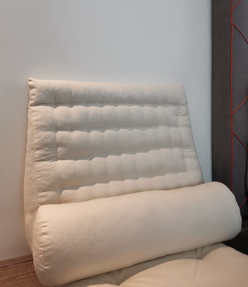 馬毛三角靠枕