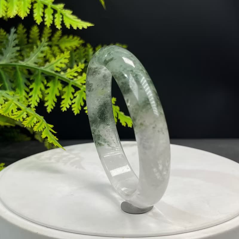 精品 綠色幻影幽靈水晶手鐲 60+MM 冰透異象綠石英手環 財運亨通