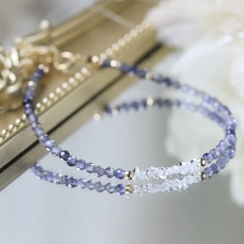 赫基蒙 堇青石。雷克雅維克的冬。極細 水晶手鍊 12月誕生石