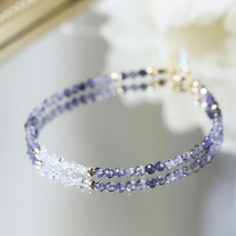 赫基蒙 堇青石。雷克雅維克的冬。極細 水晶手鍊 12月誕生石