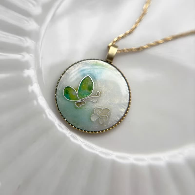 迷你畫框 -琺瑯畫項鍊- 四季之春 /黃銅 琺瑯掐絲 景泰藍