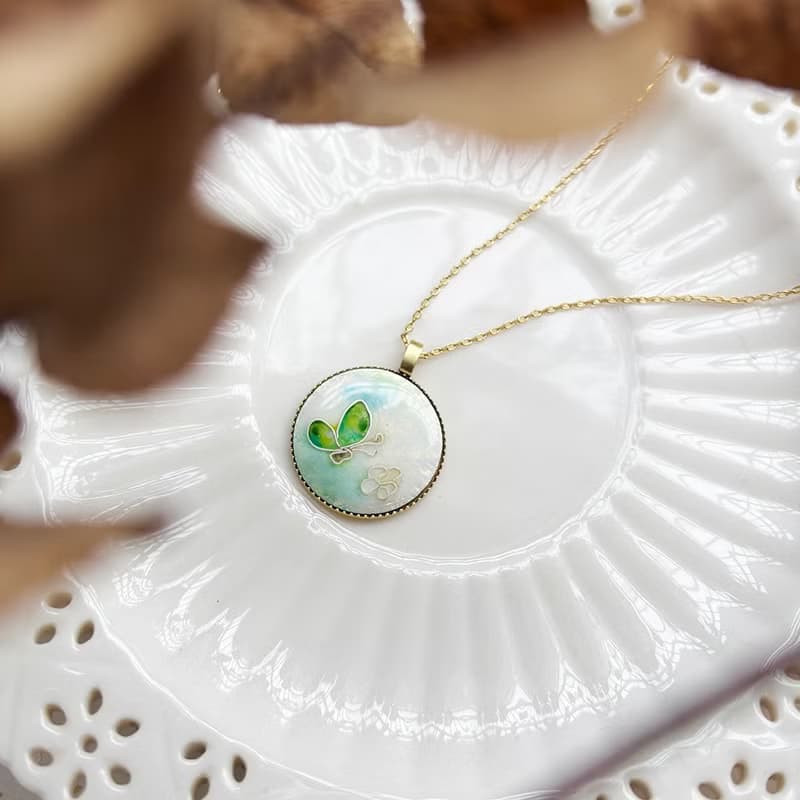 迷你畫框 -琺瑯畫項鍊- 四季之春 /黃銅 琺瑯掐絲 景泰藍