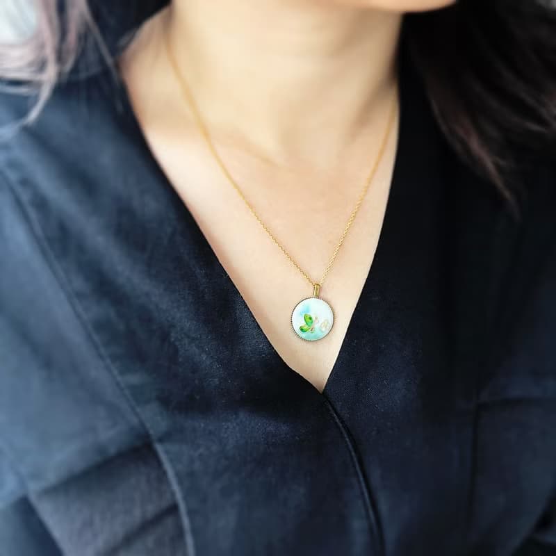 迷你畫框 -琺瑯畫項鍊- 四季之春 /黃銅 琺瑯掐絲 景泰藍