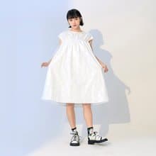 細褶剪接小蓋袖緹花洋裝