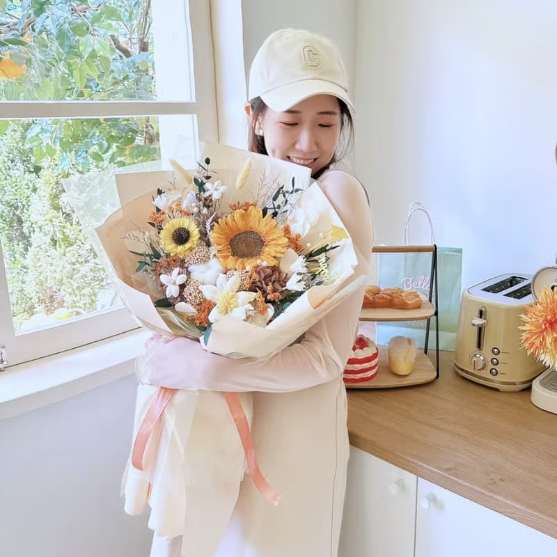 經典色永生向日葵大花束 太陽花花束 向日葵花束 畢業花束