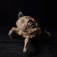 人頭白斑辮尾蠍 (高13cm 雕塑 插花公仔)