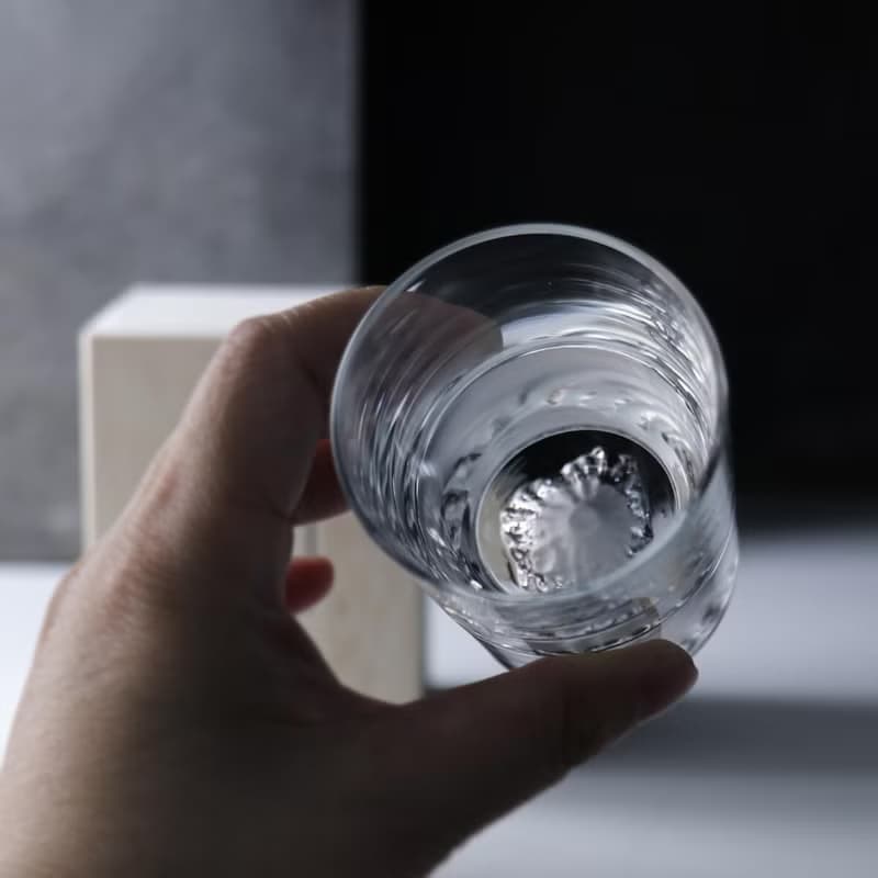 80cc【日本江戶硝子】草莓 富士山冷酒杯 (日本桐箱包裝)