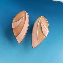 Vintage Jewelry 西洋古董飾品 粉嫩色調 對稱 翅膀 針式耳環
