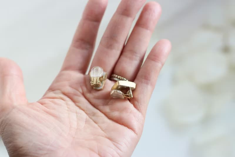 有田焼 金継ぎ 蝶バネ クリップ イヤリング　シリコンカバー付き  伝統工芸　レトロ a24