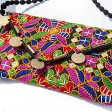 手工刺繡斜背包 民族風包 側背包 肩背包 手工包 刺繡包-繽紛花朵