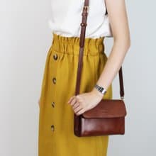 L-3166  棕色義大利植鞣革牛皮斜背小包 生日情人節禮物