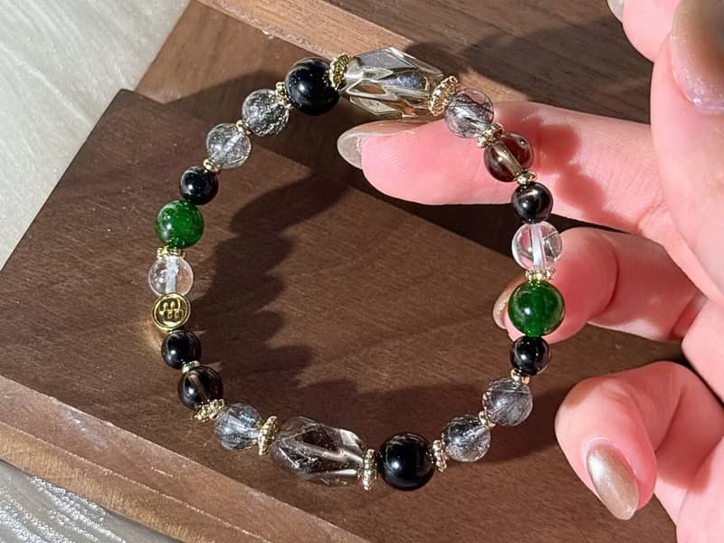 流年數 9 — 收尾之年 轉化與新生