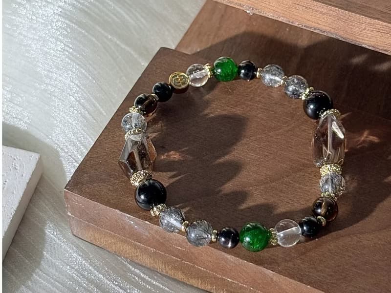 流年數 9 — 收尾之年 轉化與新生