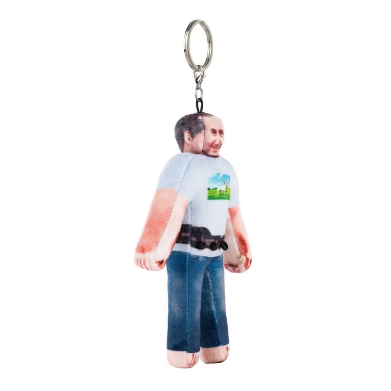 Daniel 32, Dog Walker