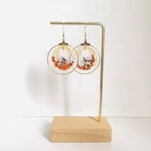 壓花樹脂飾物|永生花飾物|乾花飾物|手作飾物|真花飾物|真花飾品|