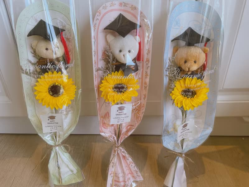 學士熊花束/畢業小花束/畢業花禮/香皂向日葵/幼稚園花束/畢業花