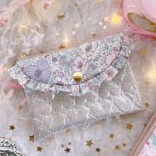 フラップオーロラポーチ