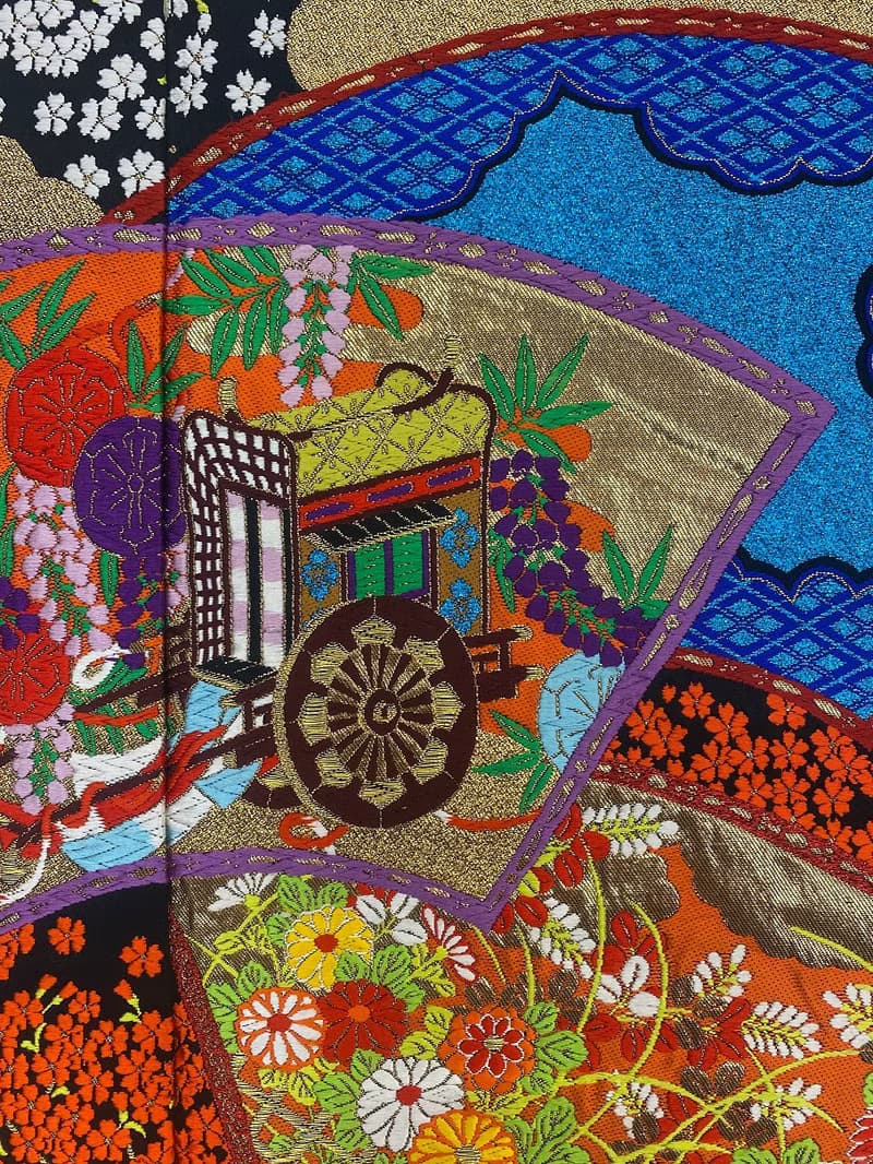 きものアート14　vintage fabric　色鮮やかな扇の縁起が良い贈物　壁掛け　和モダンインテリア　引越新築祝い