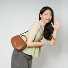 【母親節禮物】旋扣兩用真皮馬鞍包-234051_兩色