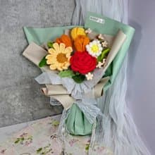 鉤織花束 生日禮物 花束 畢業花束 情人節 母親節 求婚