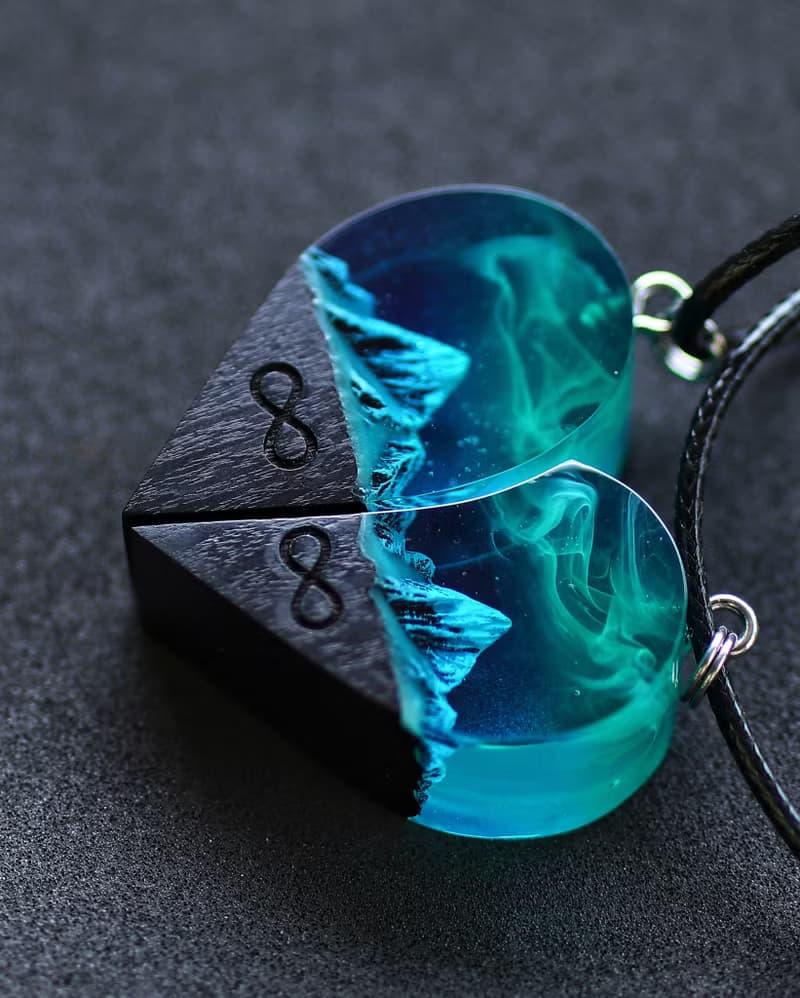 配套項鍊 情侶項鍊 木質樹脂吊墜 Glow in the Dark