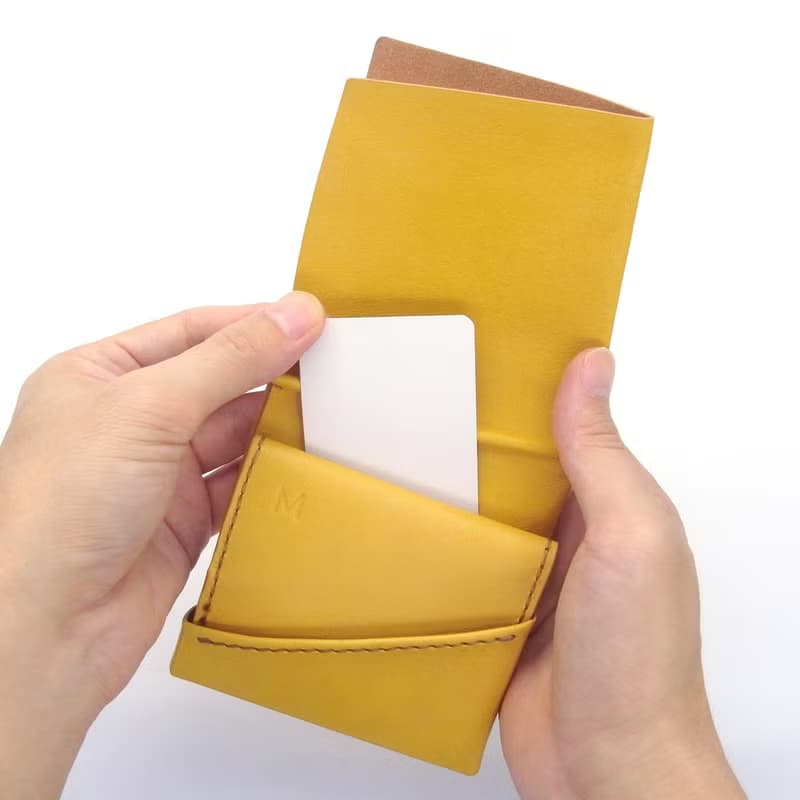 【ミニ財布】革 きはだ染め 草木染め 左利き 手縫い 手染め 手作り【chotof/ちょとふ】
