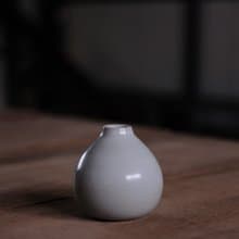 花器 | 銀狐白釉 圓球 花瓶 陶