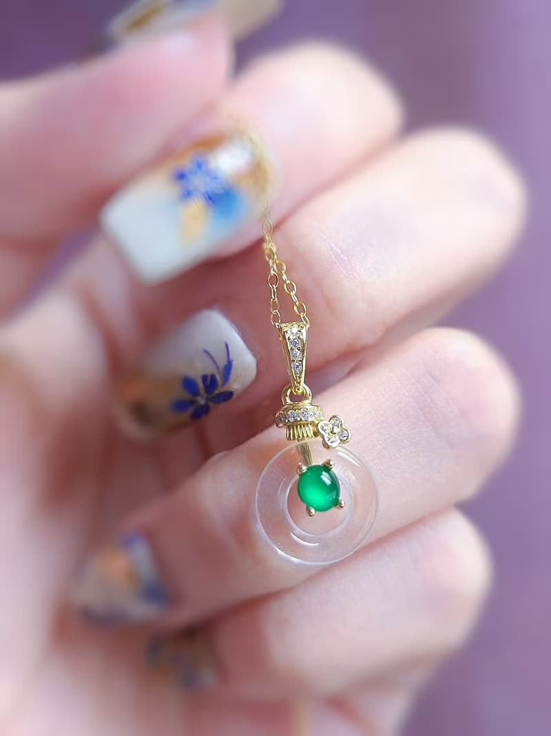 財富•健康•淨化|貴氣放光高冰陽綠|A貨翡翠純銀水晶吊墜項鍊