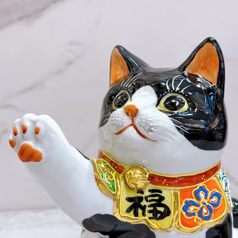 【雅致黑映】日本九谷燒招財貓 | 黑布 - 6.5號