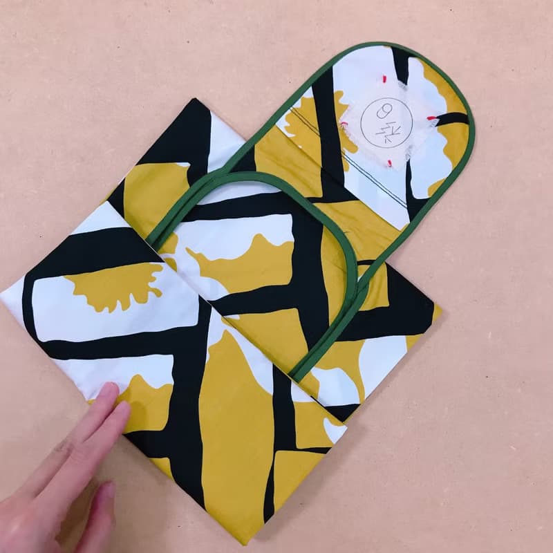 手袋(大) / 那些最靠近你的