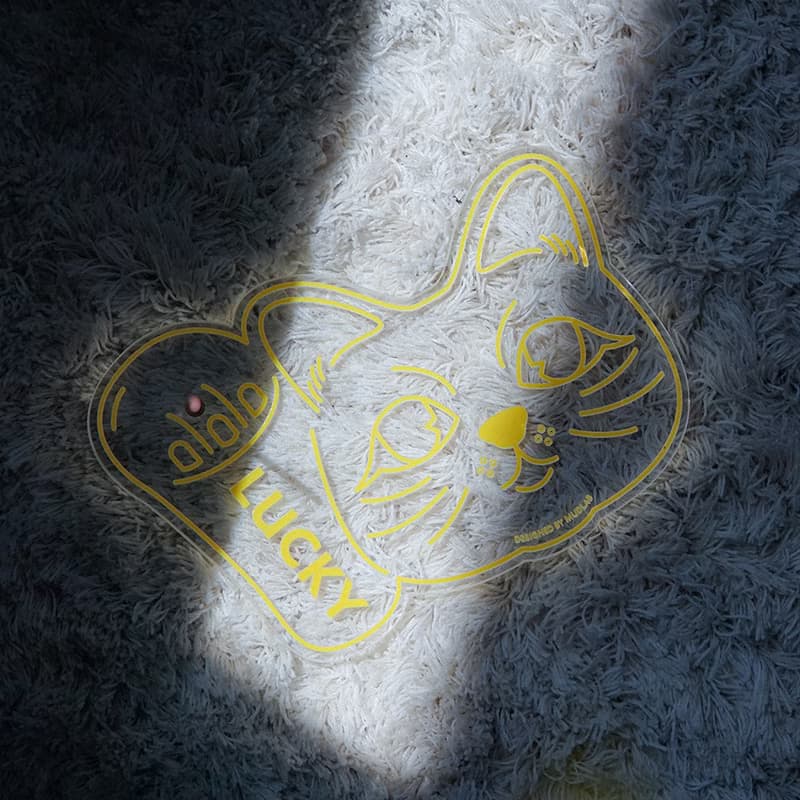 Good Luck Neko 亞克力兩用杯墊 / 線香座