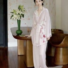 百合系列 / 桑蠶絲長袖睡衣套裝 / 真絲絲絨