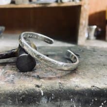 純銀手環 敲槌紋 水波紋 厚實款 S55